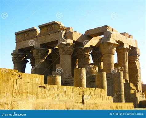  De Tempel van Kom Ombo: Een dubbele eerbiedwaardigheid aan de Nijl!